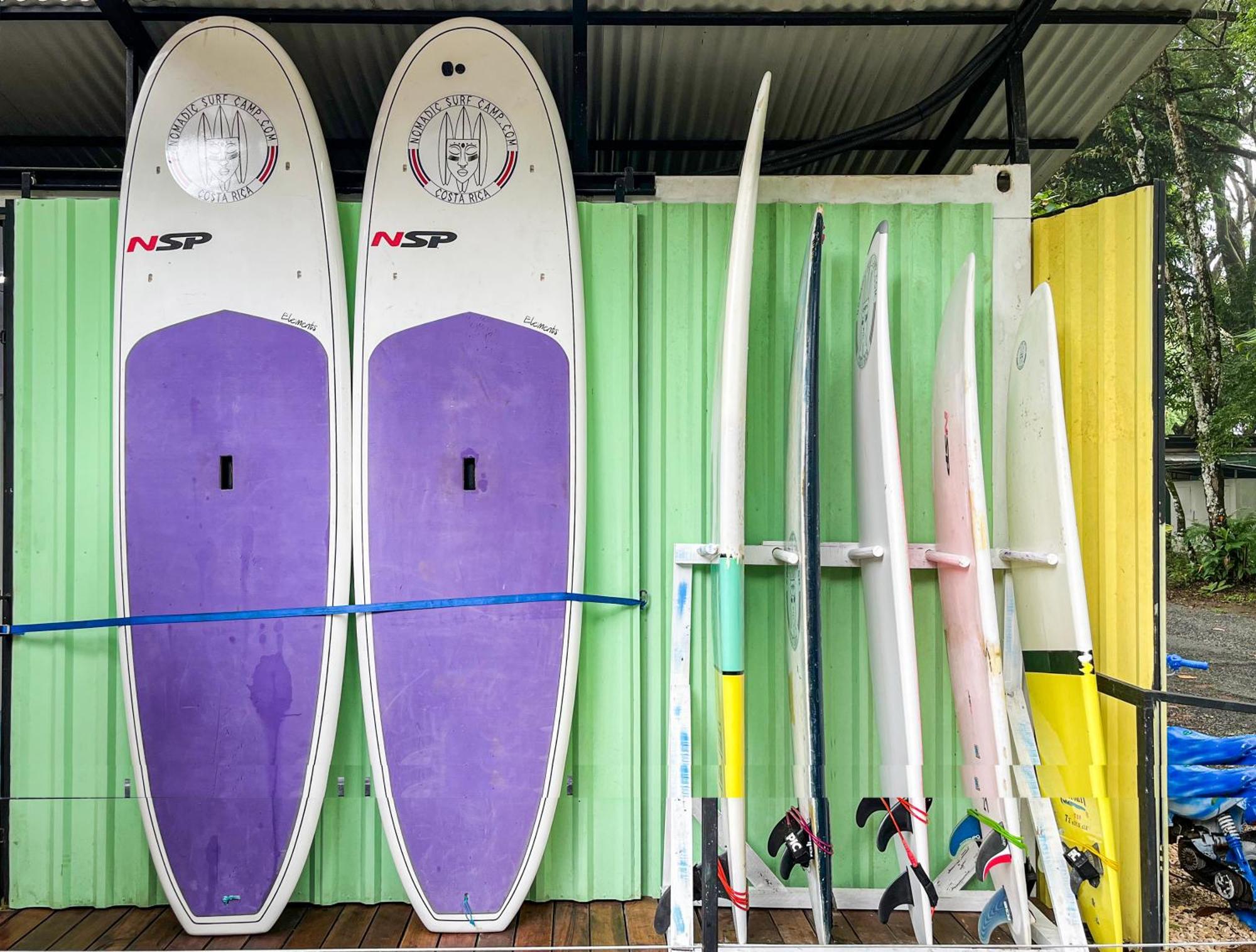Nomadic Surf Camp Hostel Uvita Exterior photo
